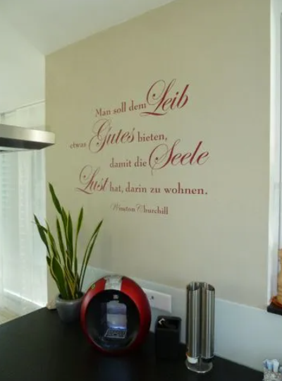 Kreative Wandgestaltung mit Liebe zum Detail