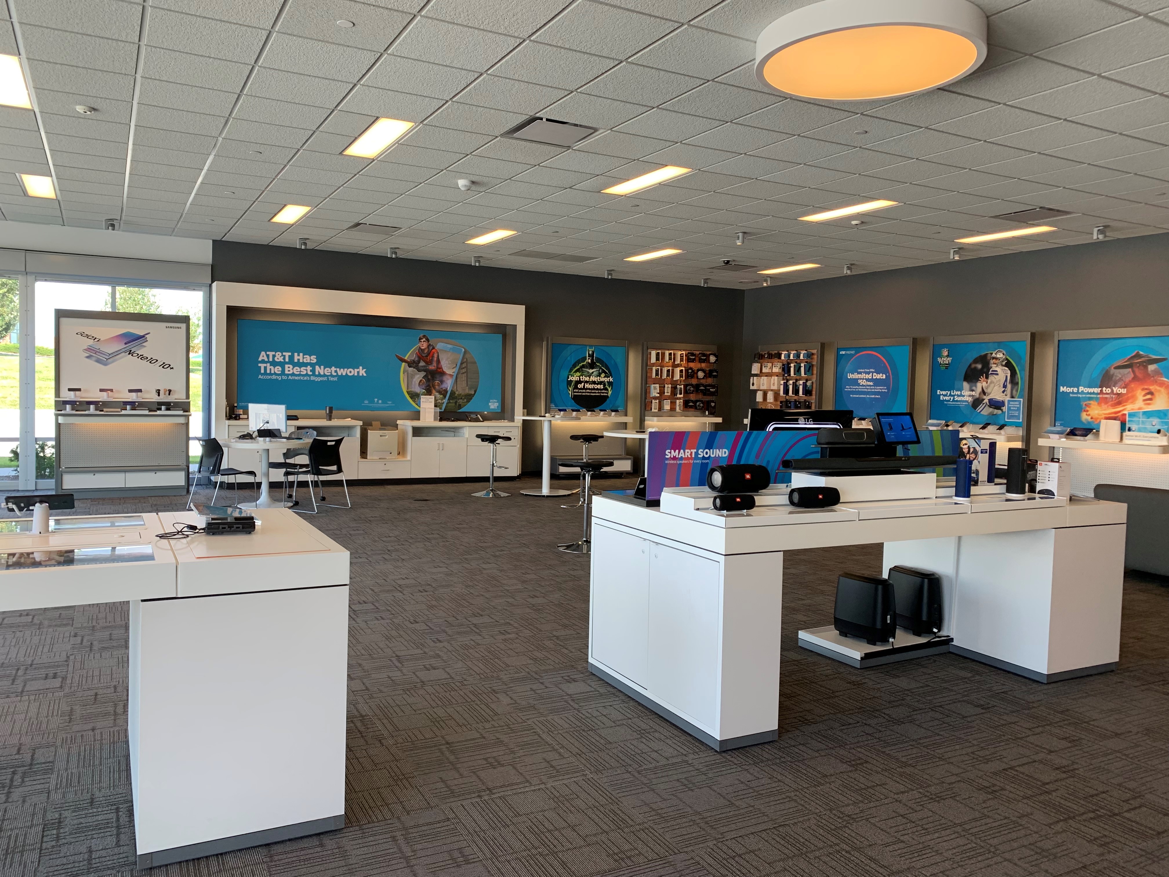 AT&T Store Photo