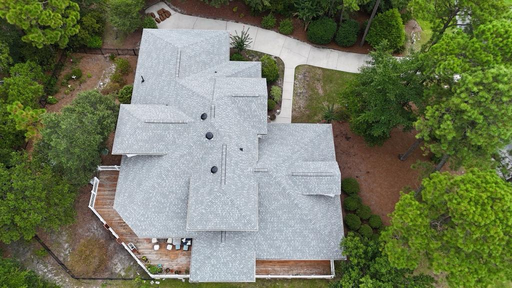 Willis Roofing Image