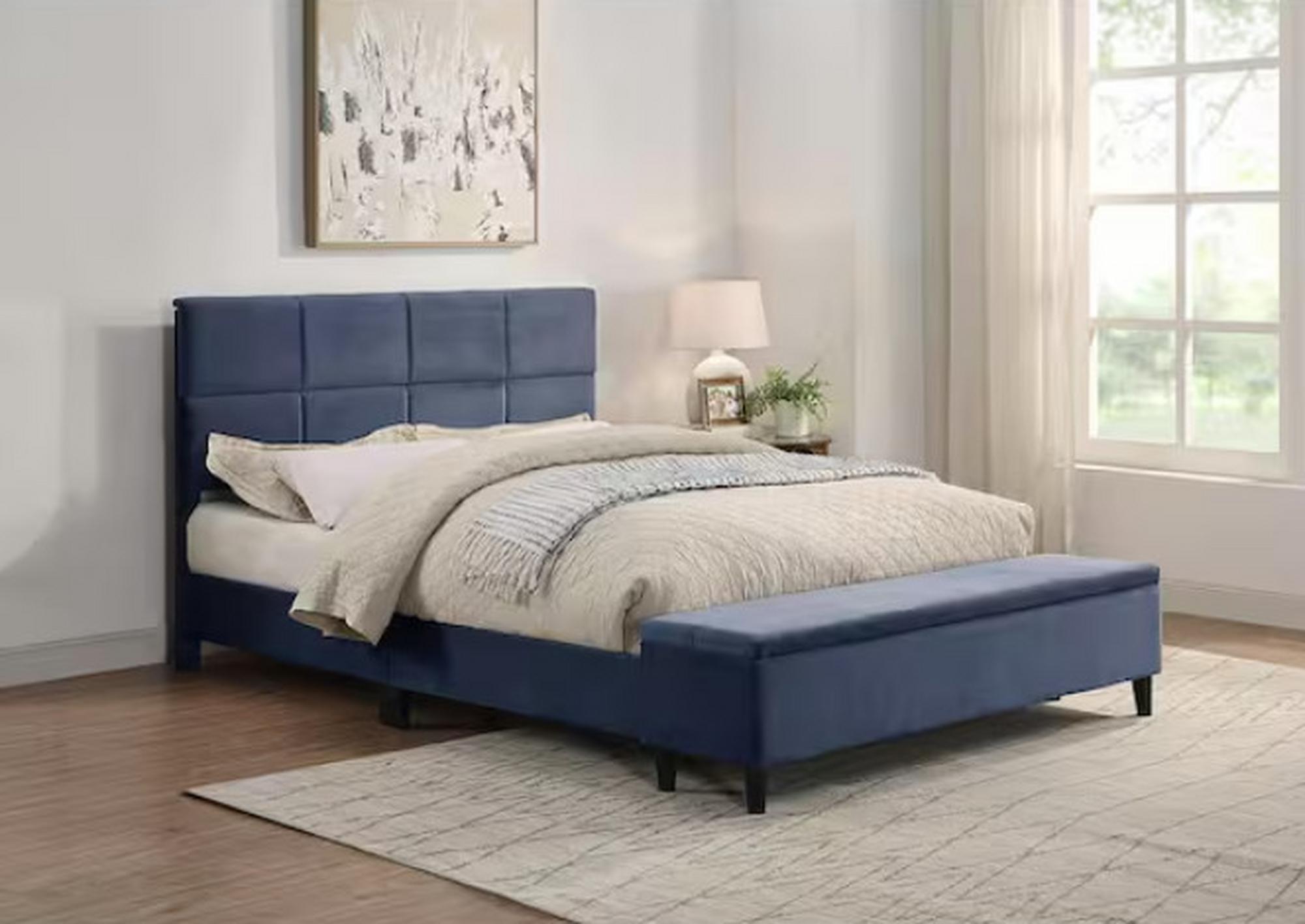 Full Crestwood Bed w/ Storage Bench - Gray