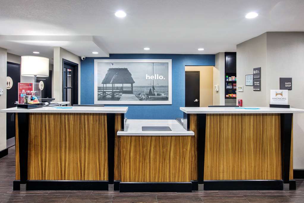 Hampton Inn and Suites Hermosa Beach Image