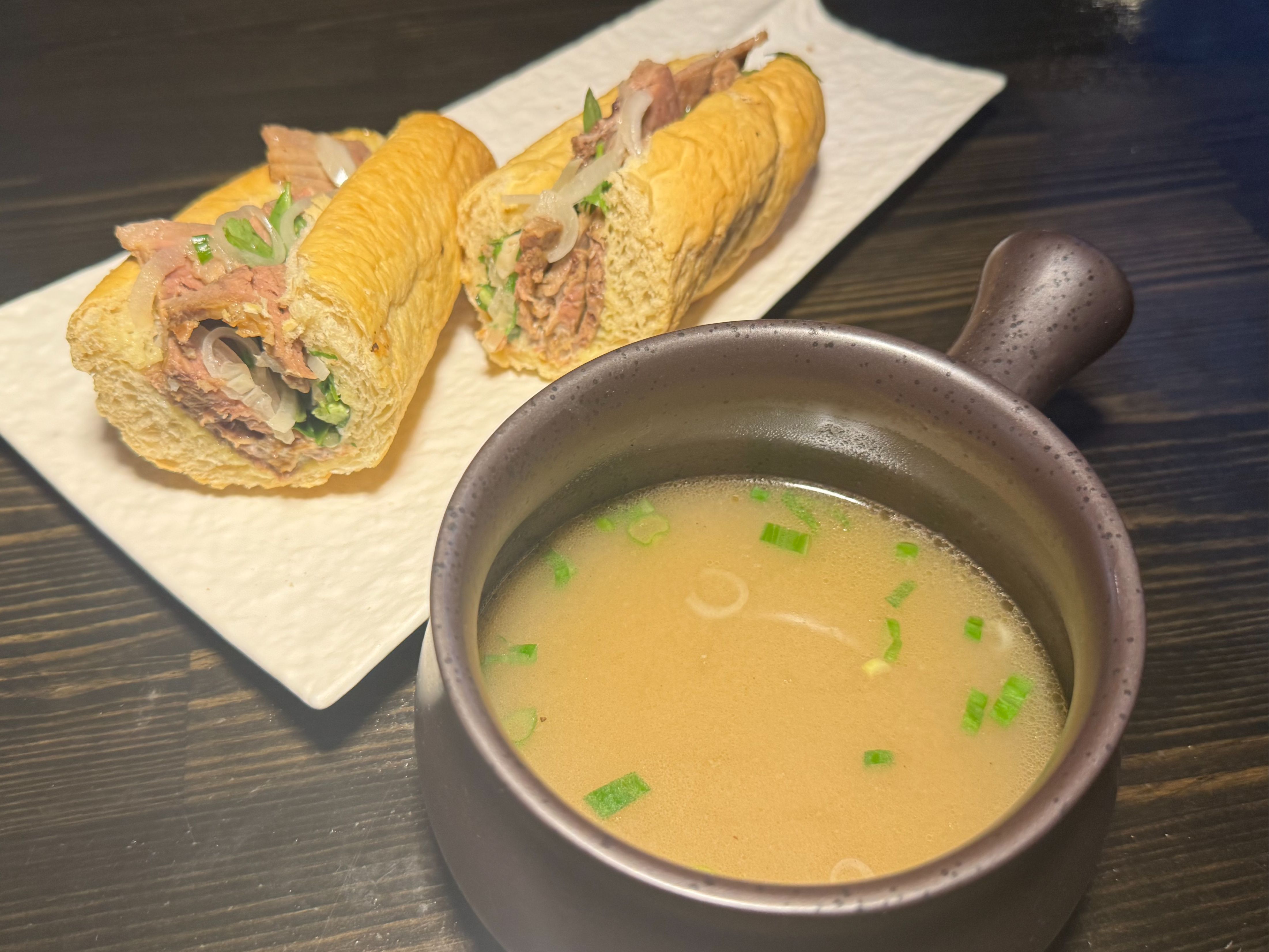 PHO FRENCH DIP BANH MI
