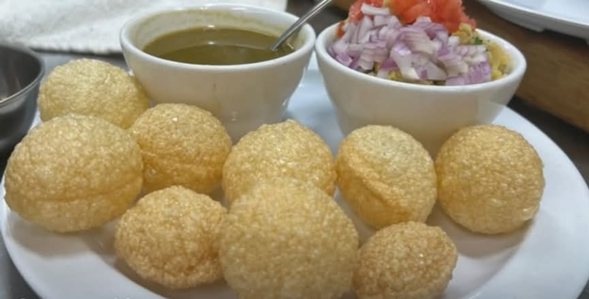 PANI POORI