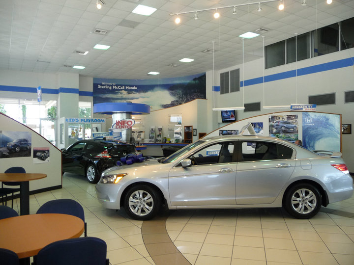 Sterling McCall Honda Photo