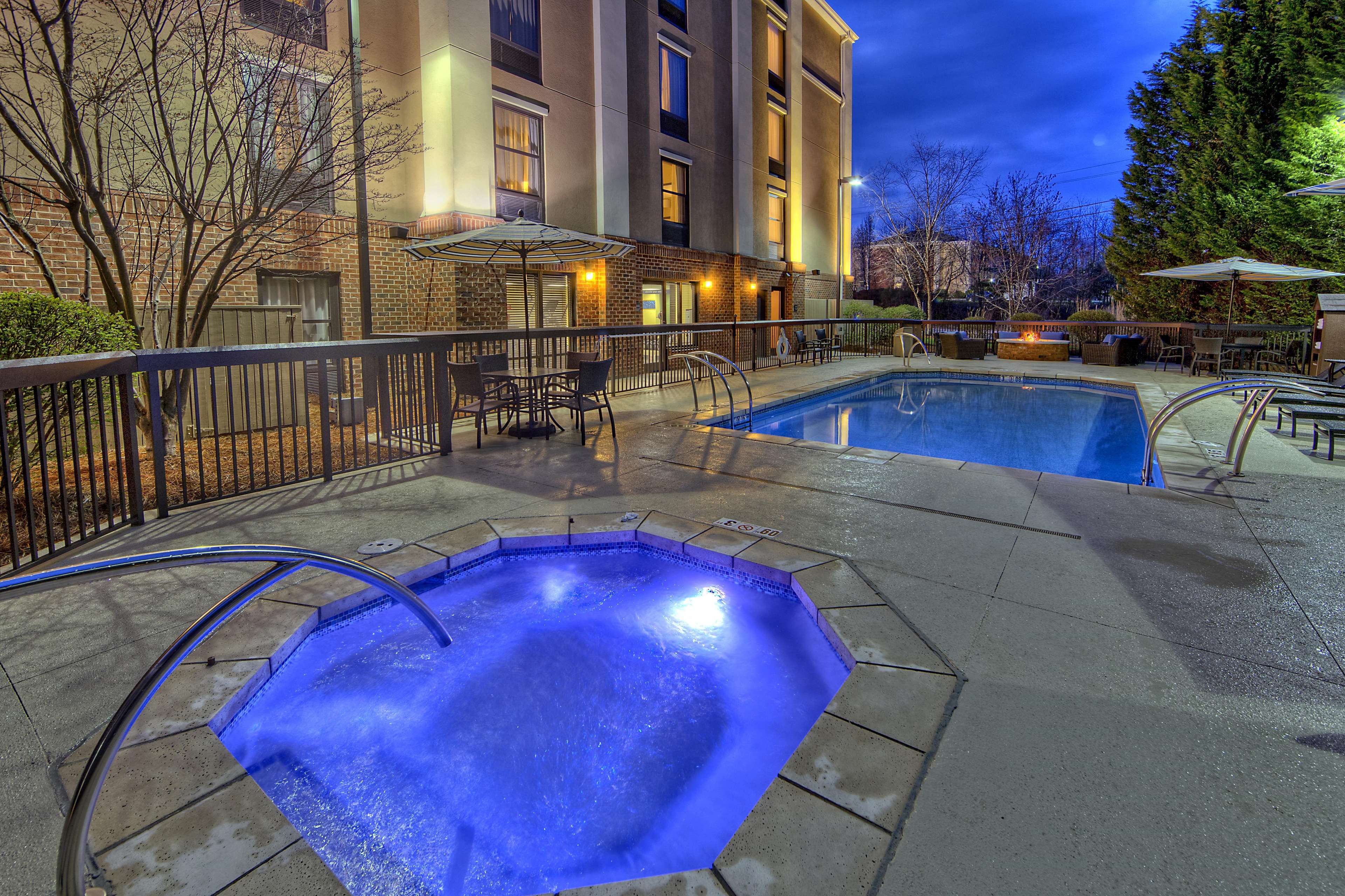 Hampton Inn & Suites Asheville-I-26 Photo