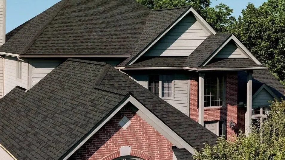 Mamaroneck Roofing &amp; Siding Logo