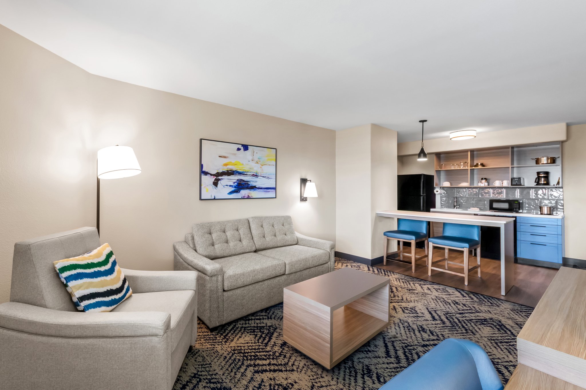 Candlewood Suites Victoria by IHG Image
