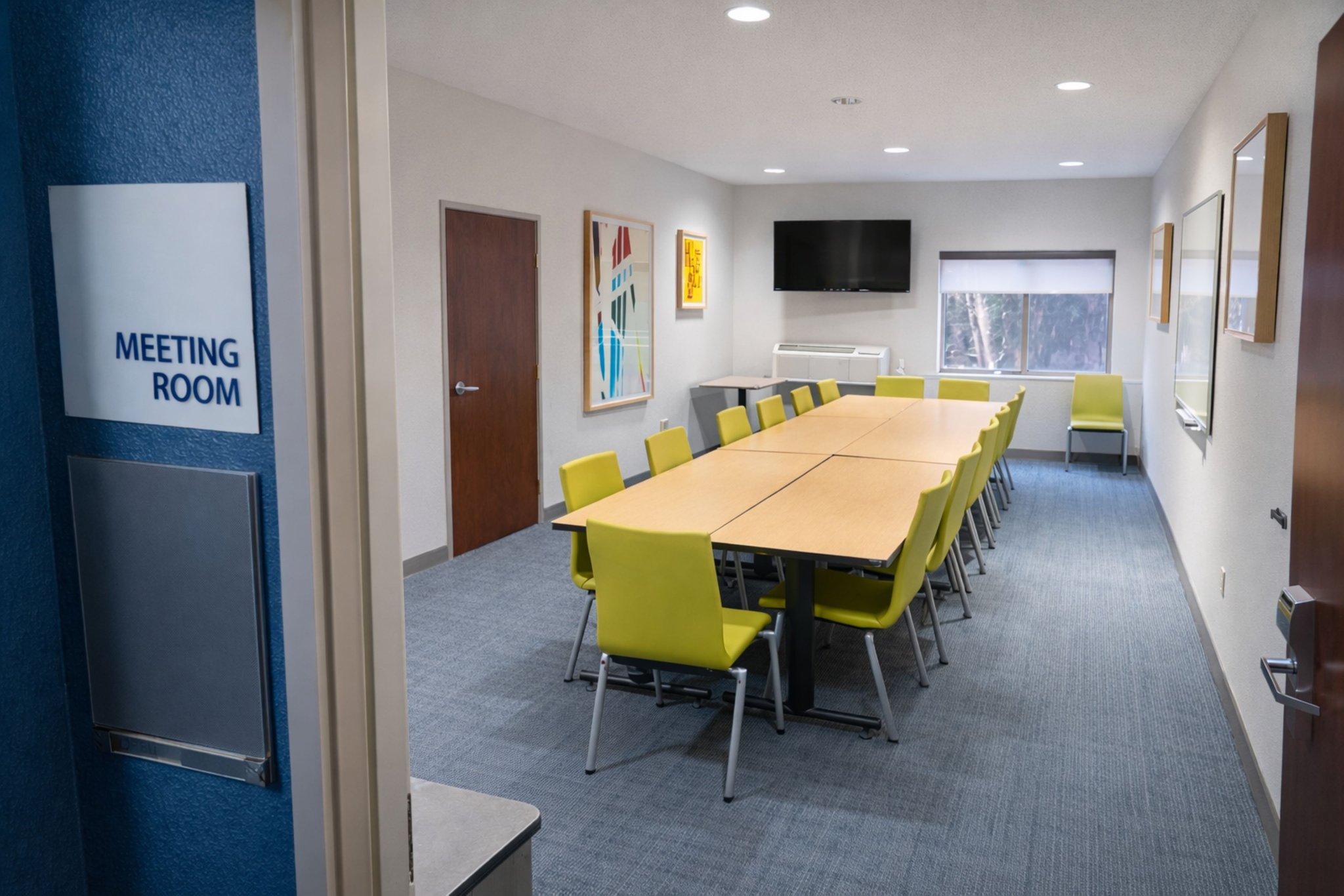 Holiday Inn Express & Suites St. Paul - Woodbury by IHG Image