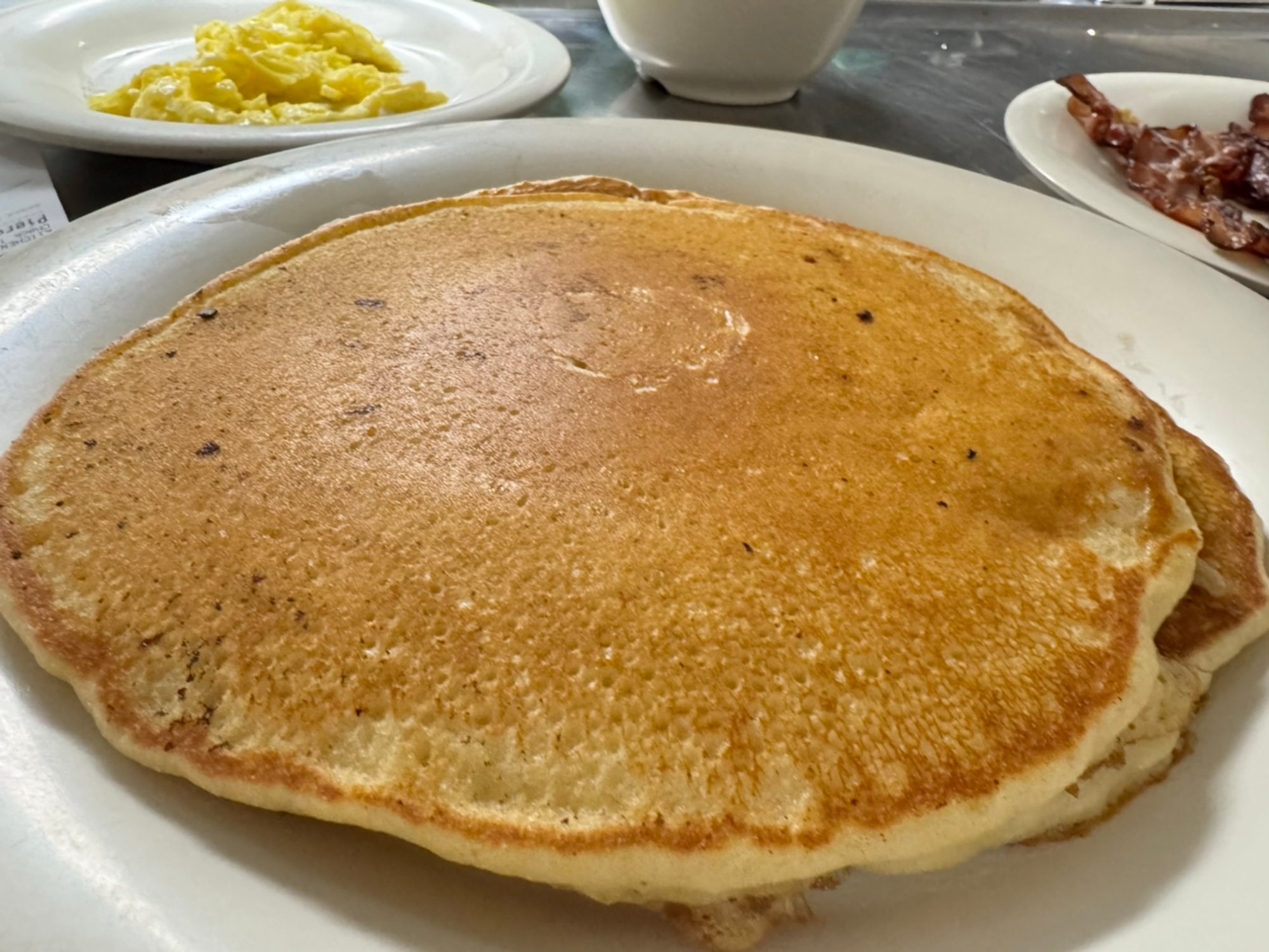 Golden Fluffy Pancakes