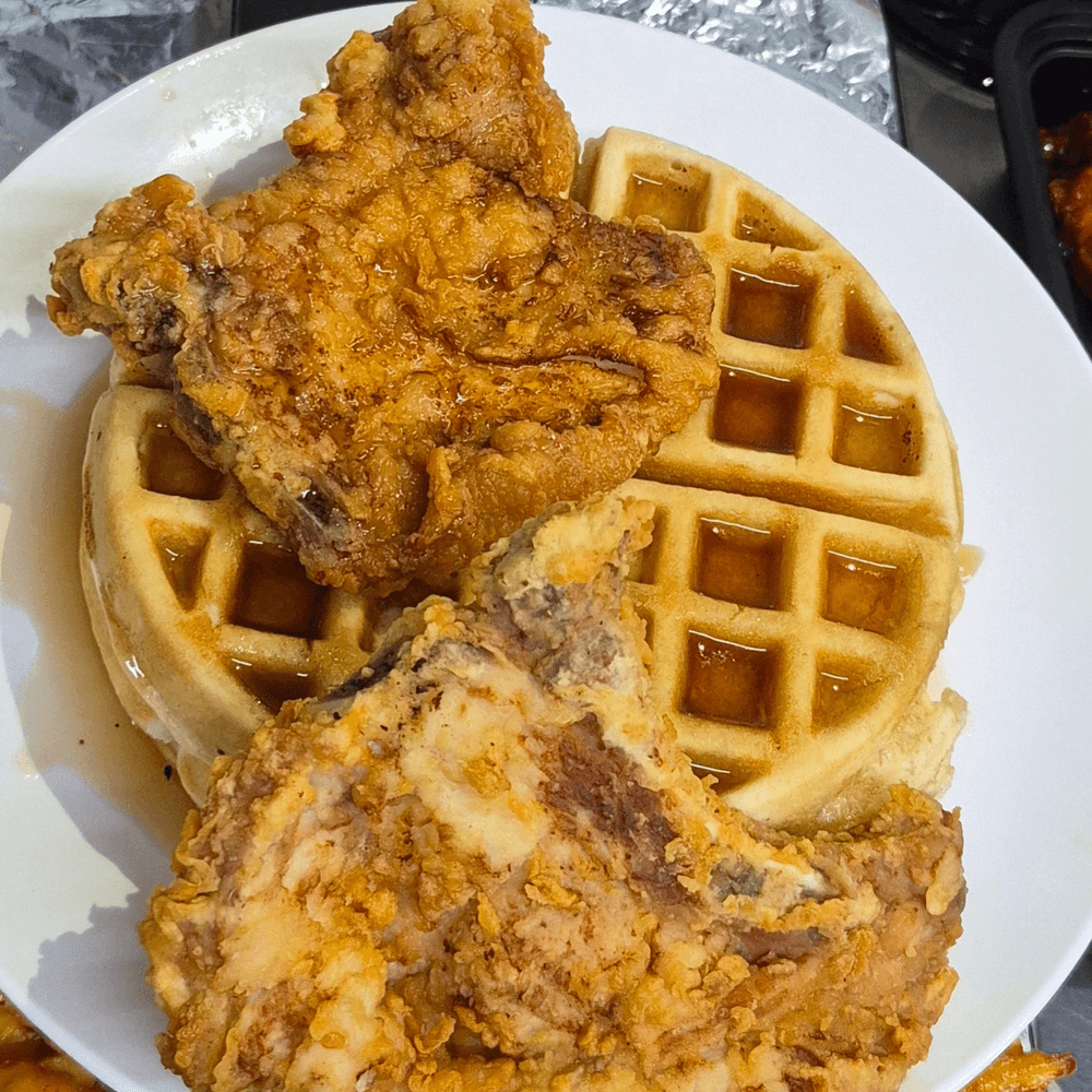 CHARLIE'S Pork Chop and Waffles 
