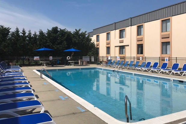 Images Clarion Hotel & Conference Center