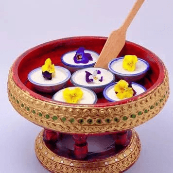 Khanom Tuay