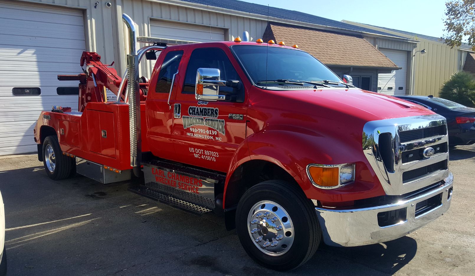 Earl Chambers Wrecker Service Photo