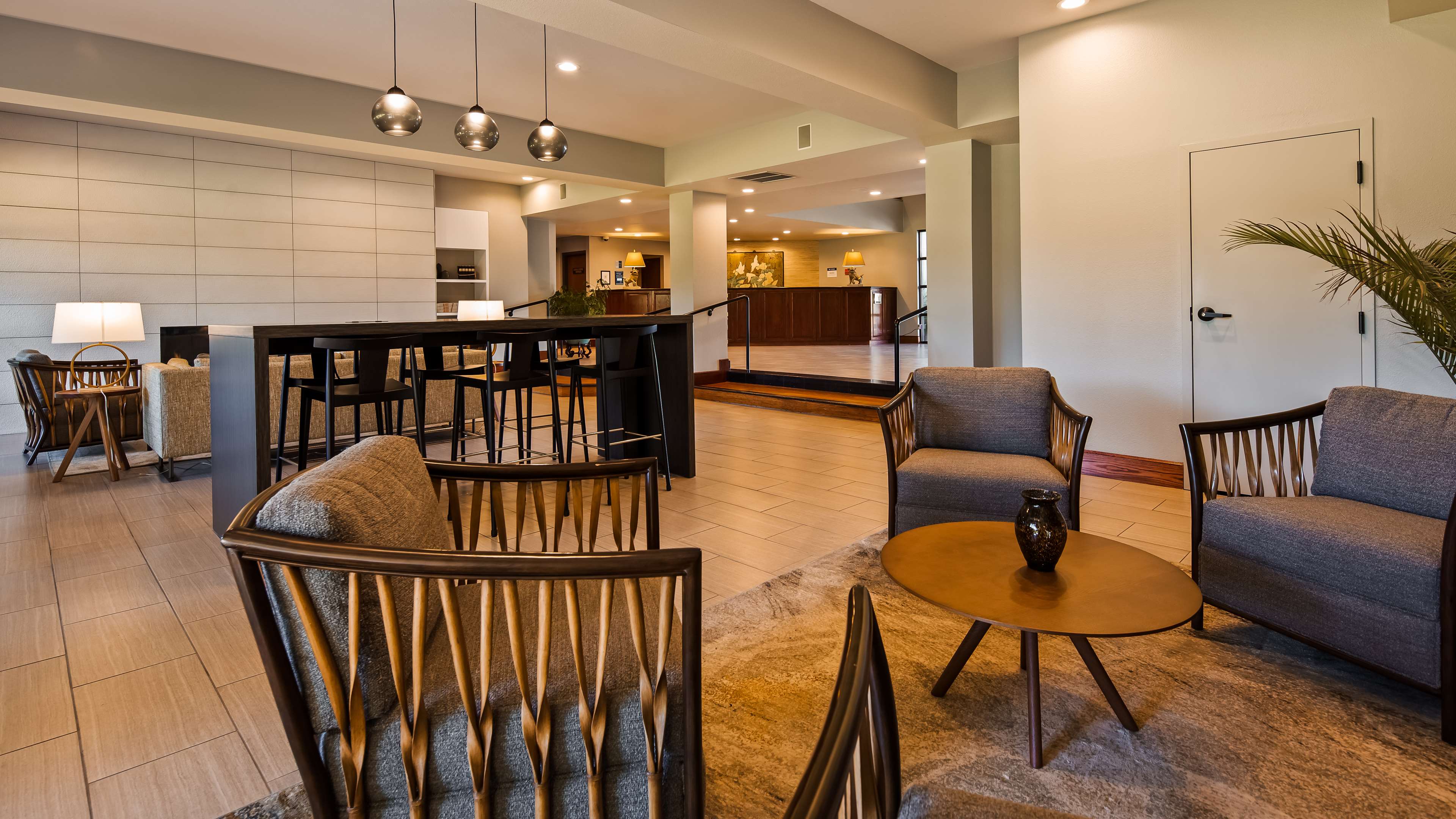 Best Western Plus Plaza by the Green Photo