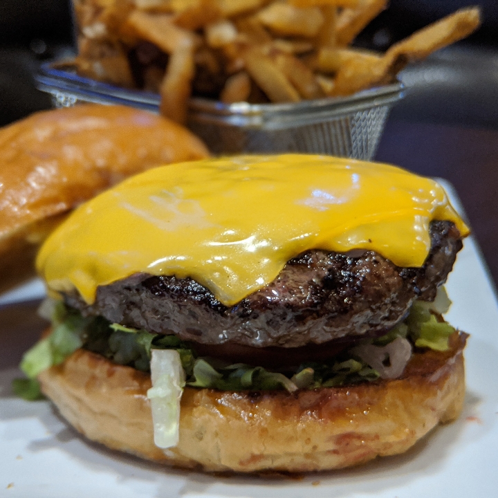 CL Classic Burger
