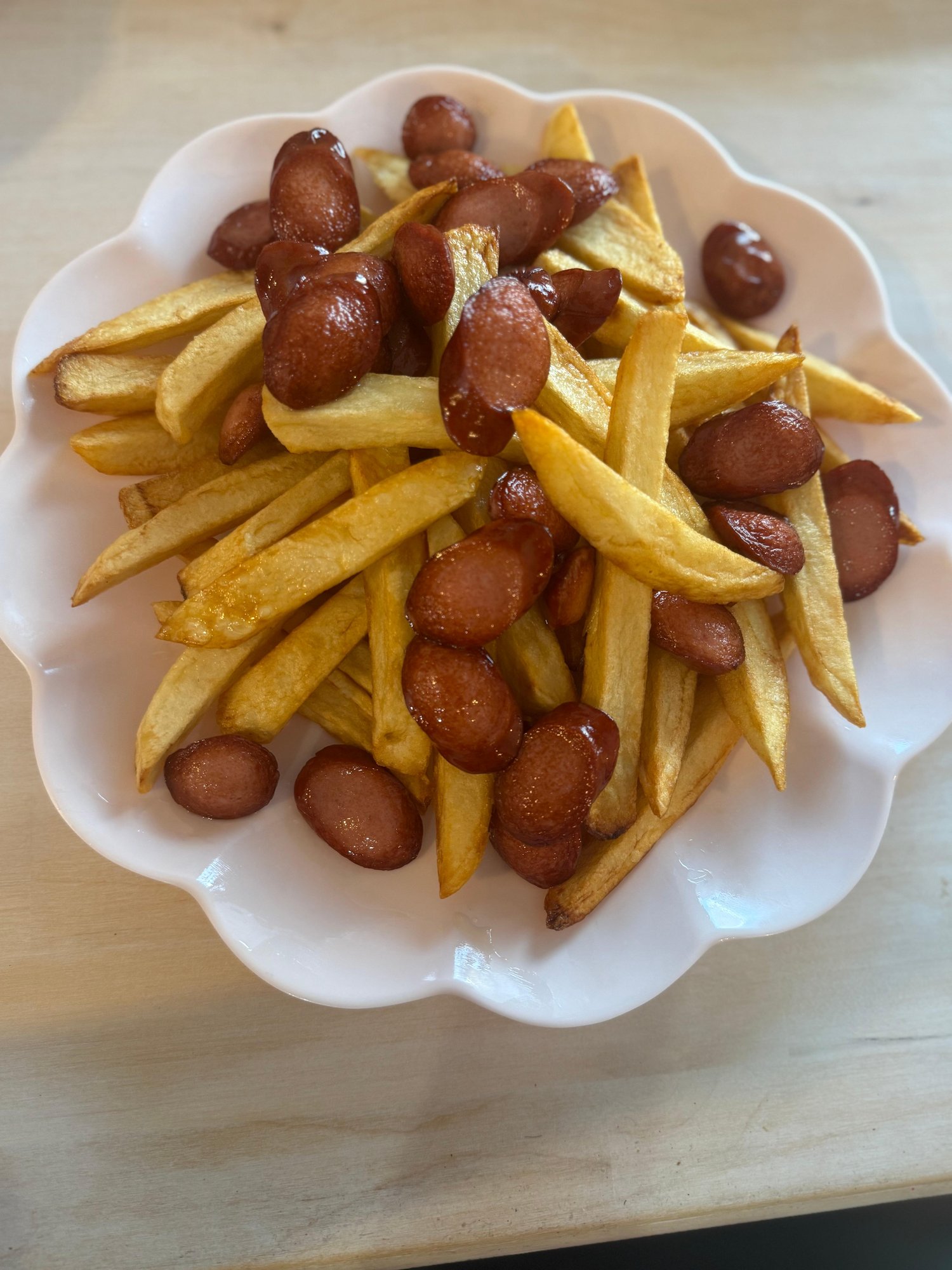 Salchipapa