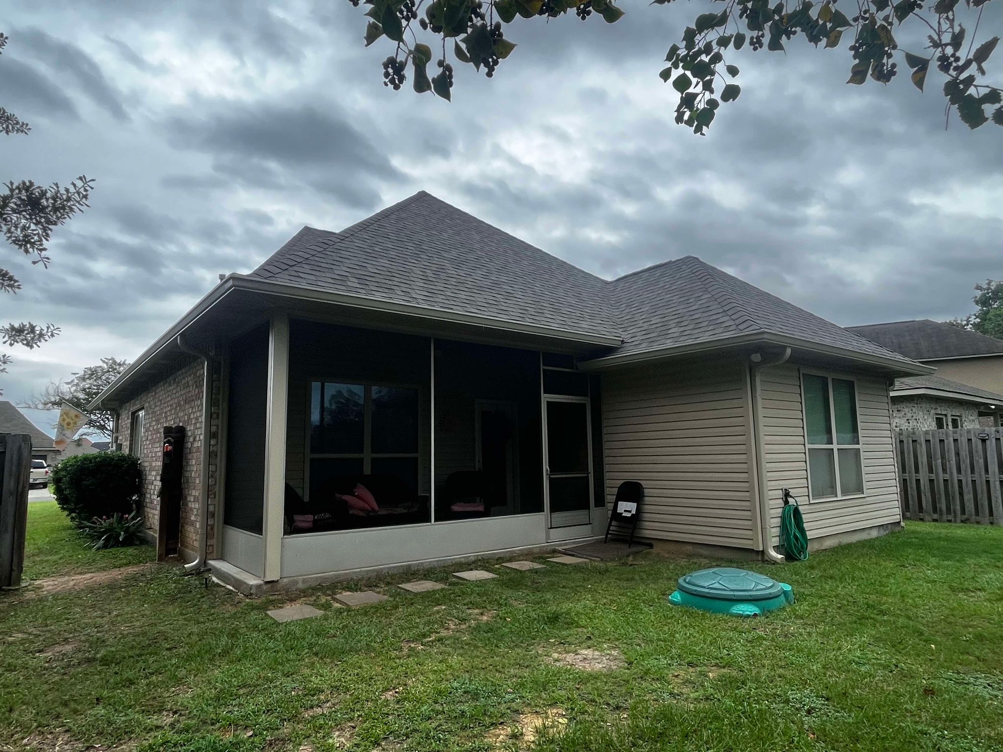 Southern Gutters LLC Image