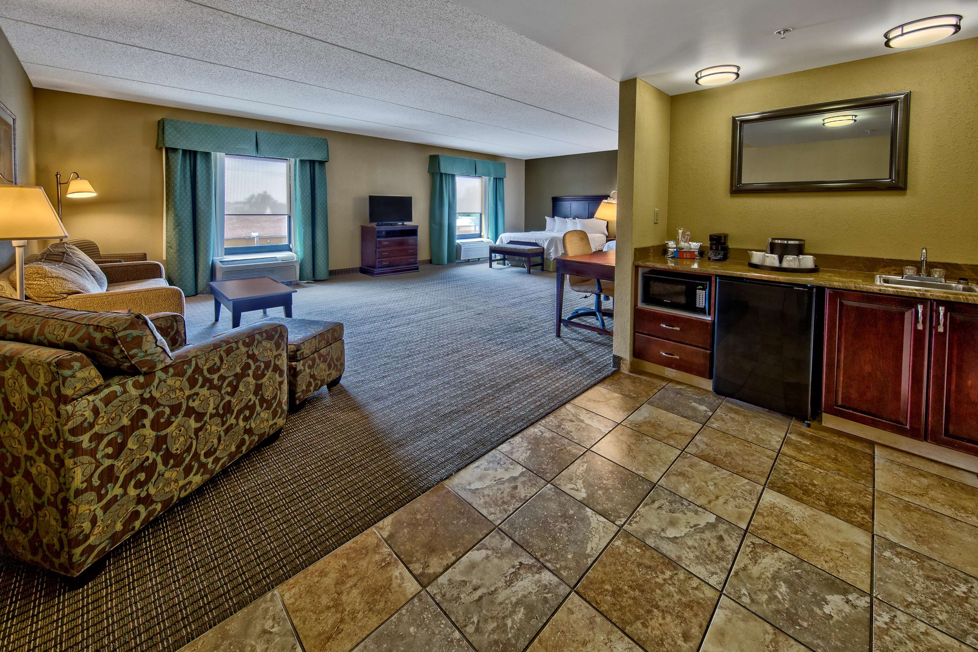 Hampton Inn Rochester-Irondequoit Photo