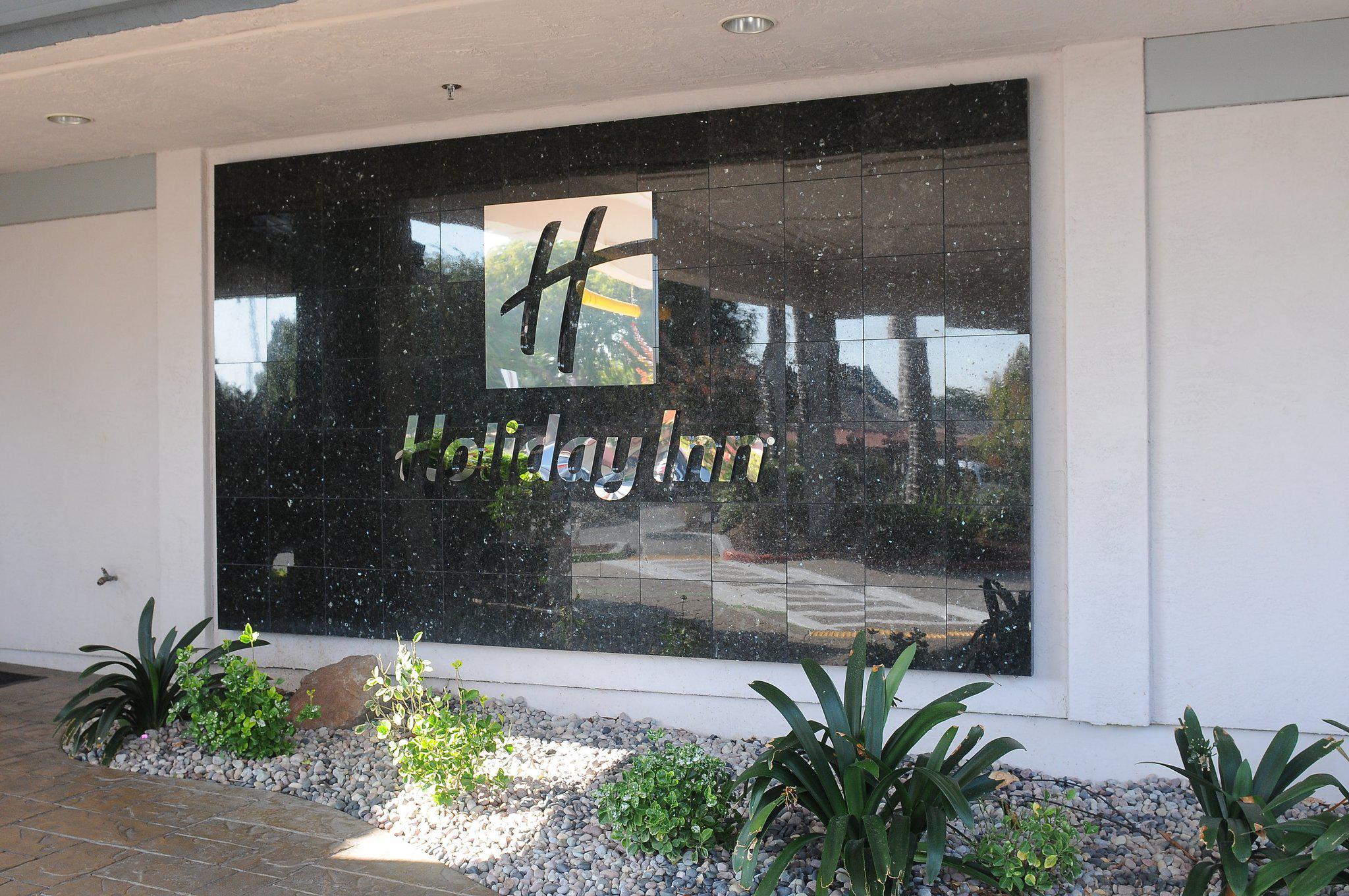 Holiday Inn Dublin-Pleasanton Photo