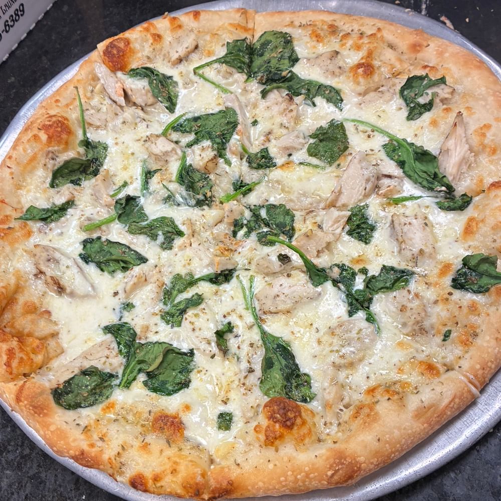 Ava's Alfredo Pizza