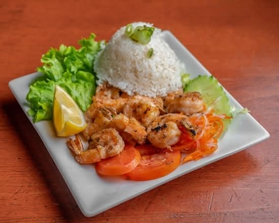 Steamed Rice w/ Charbroiled Shrimp