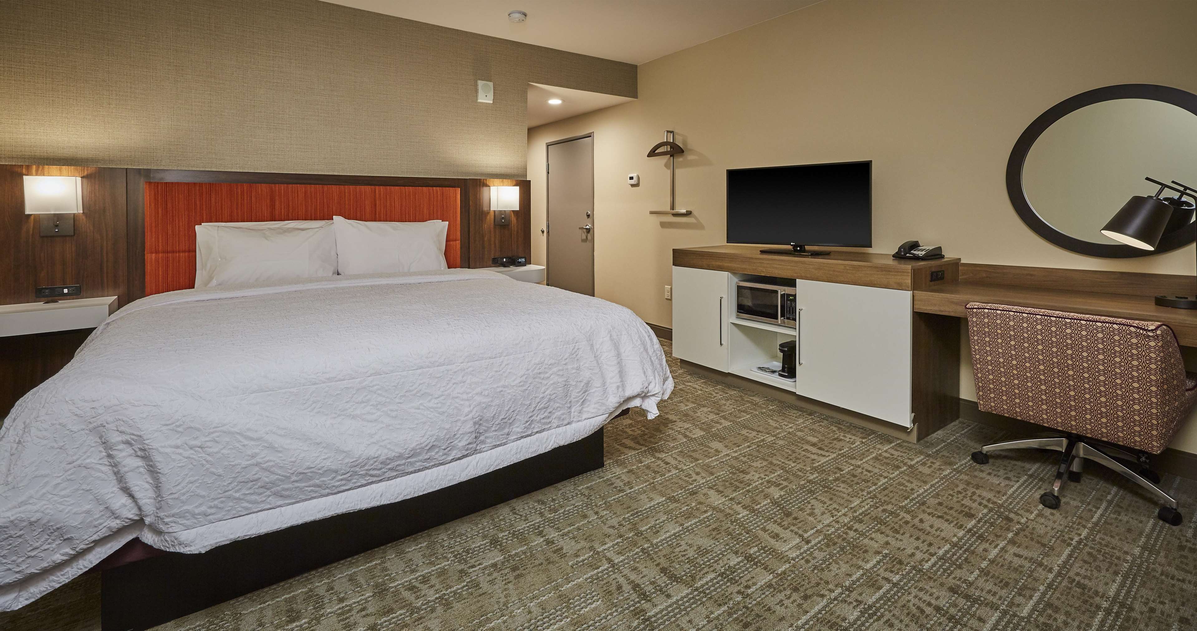 Hampton Inn & Suites Roseburg Photo