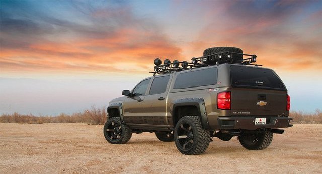 LEER Truck Tops