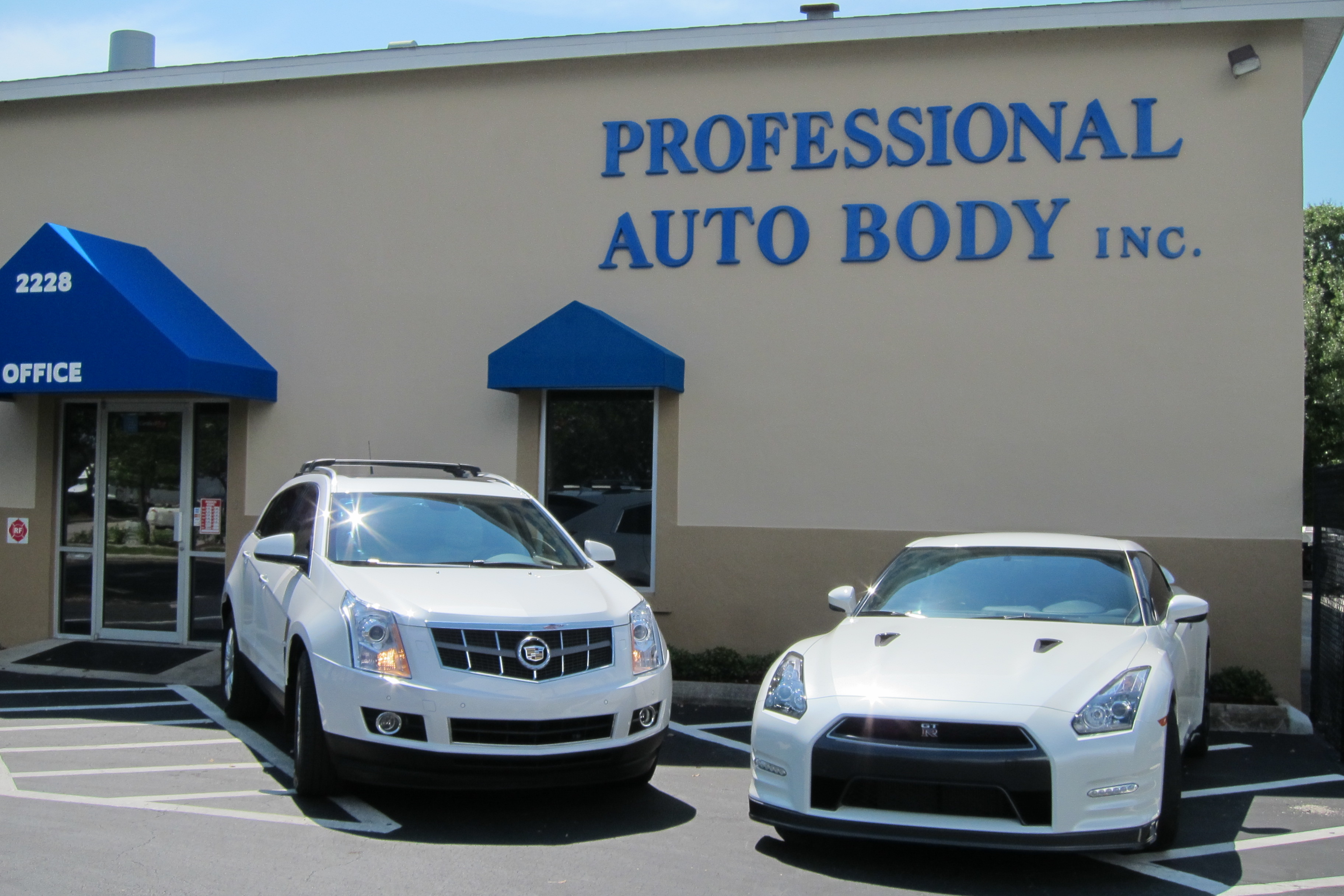 Professional Auto Body Inc. Photo