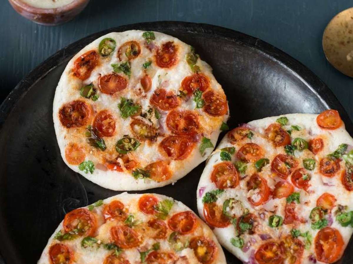Onion Tomato Chilli Uttapam