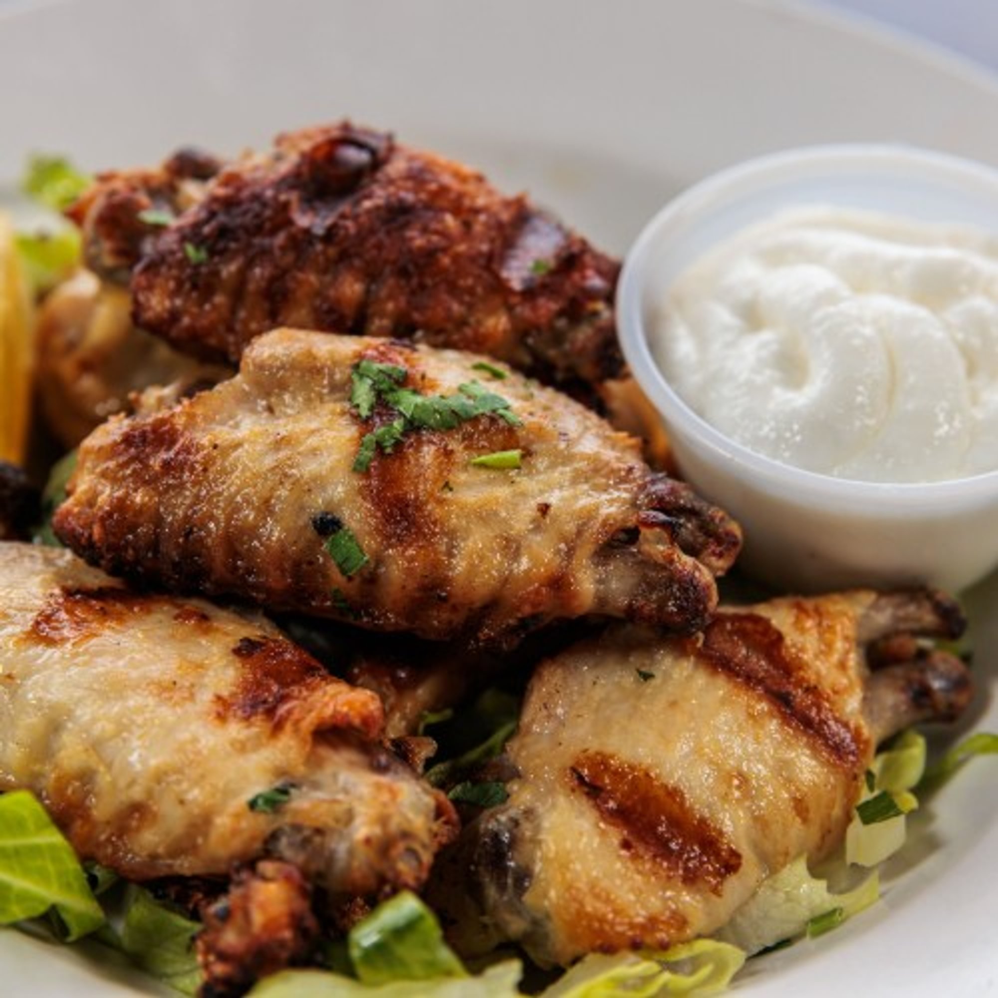 Grilled Chicken Wings (Jawaneh)