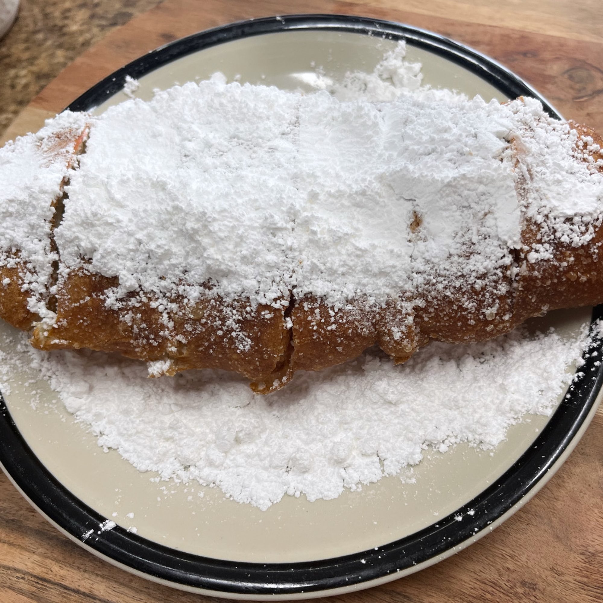 G's Famous Fried Cheesecake