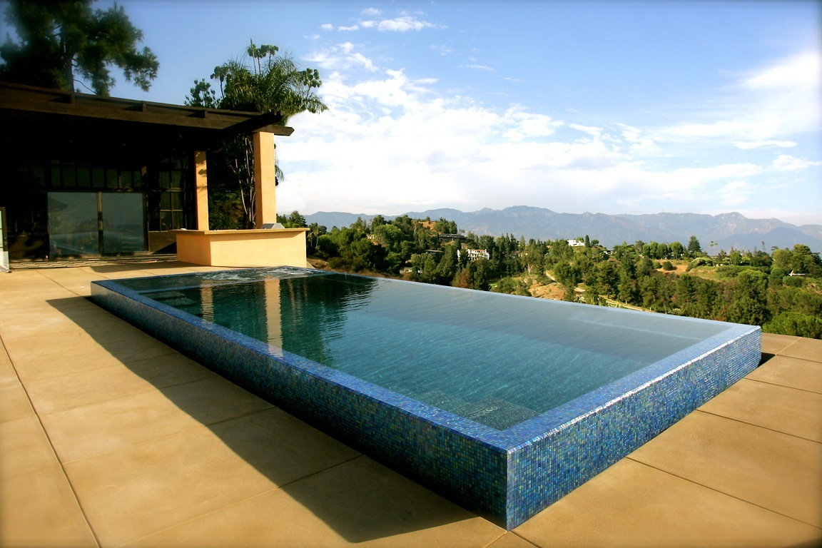 Thai nisit outdoor pool pictures