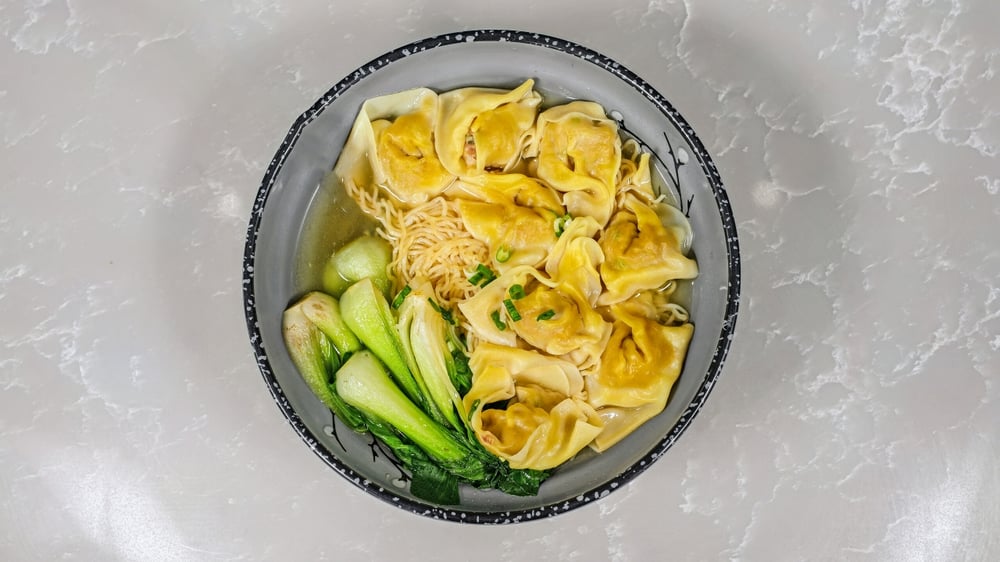 Hong Kong Wonton Noodle Soup 港式云吞面