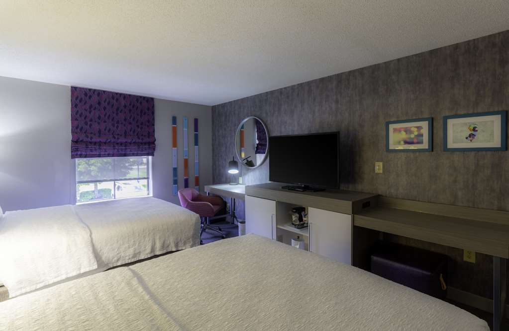 Hampton Inn East Windsor Image