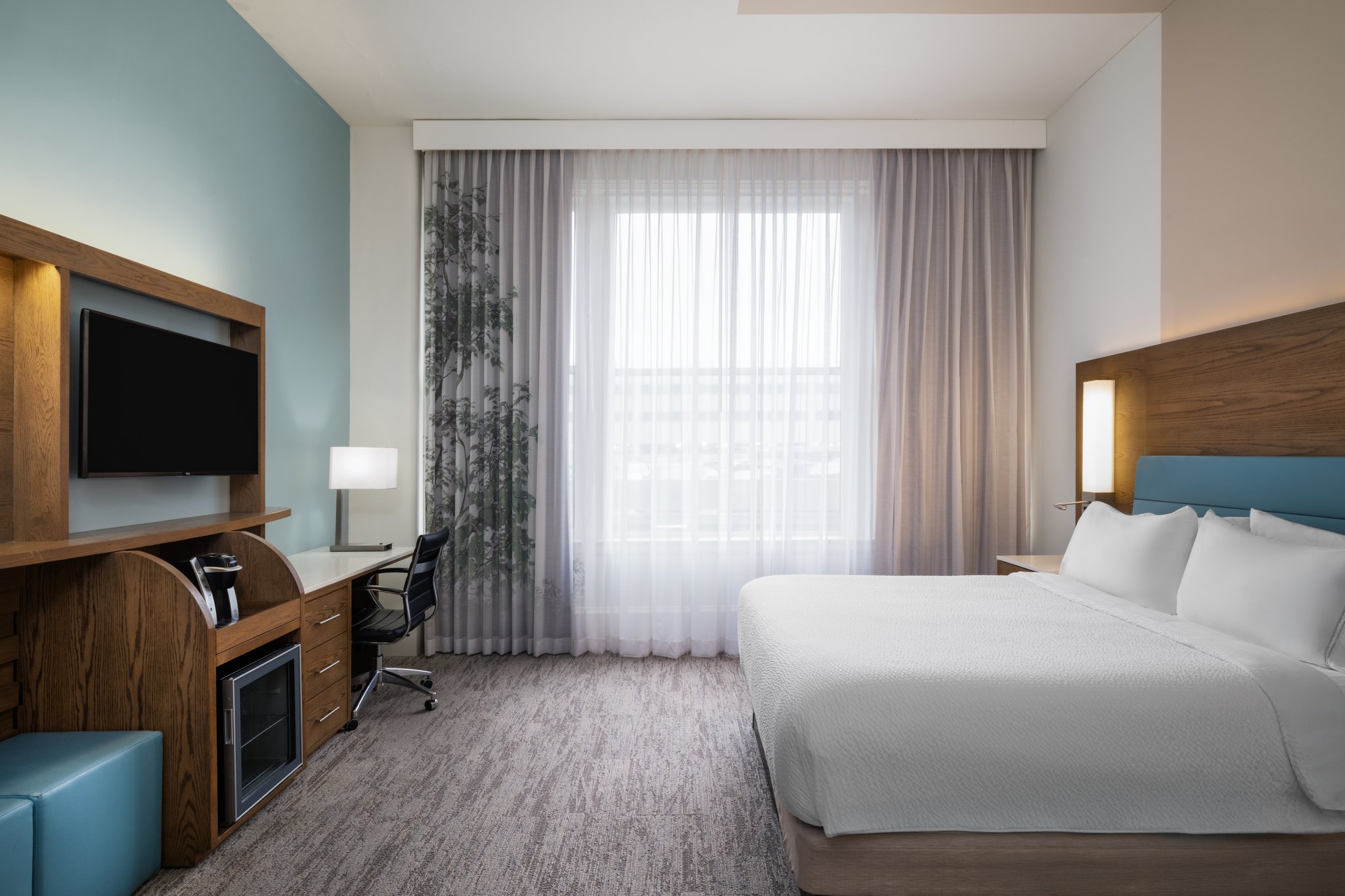 EVEN Hotel Pittsburgh Downtown by IHG Image
