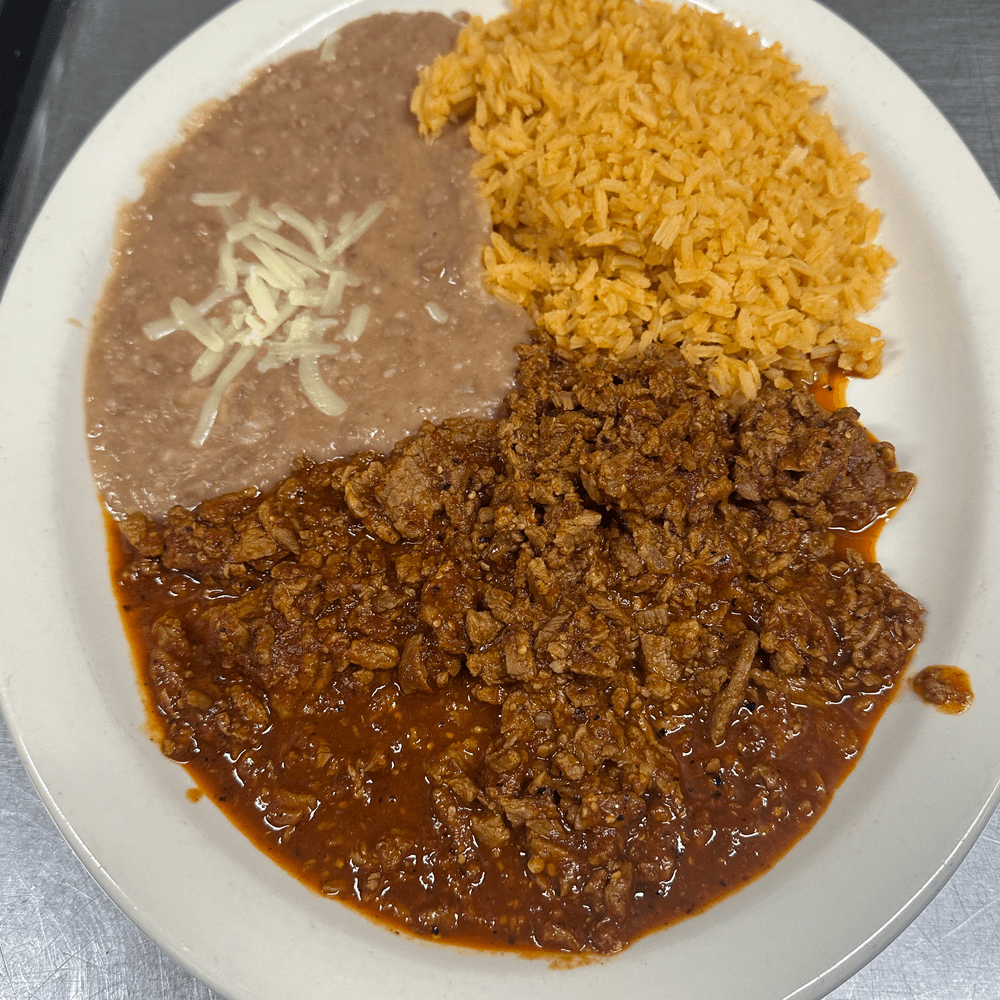 Bistek Con Chile Plate