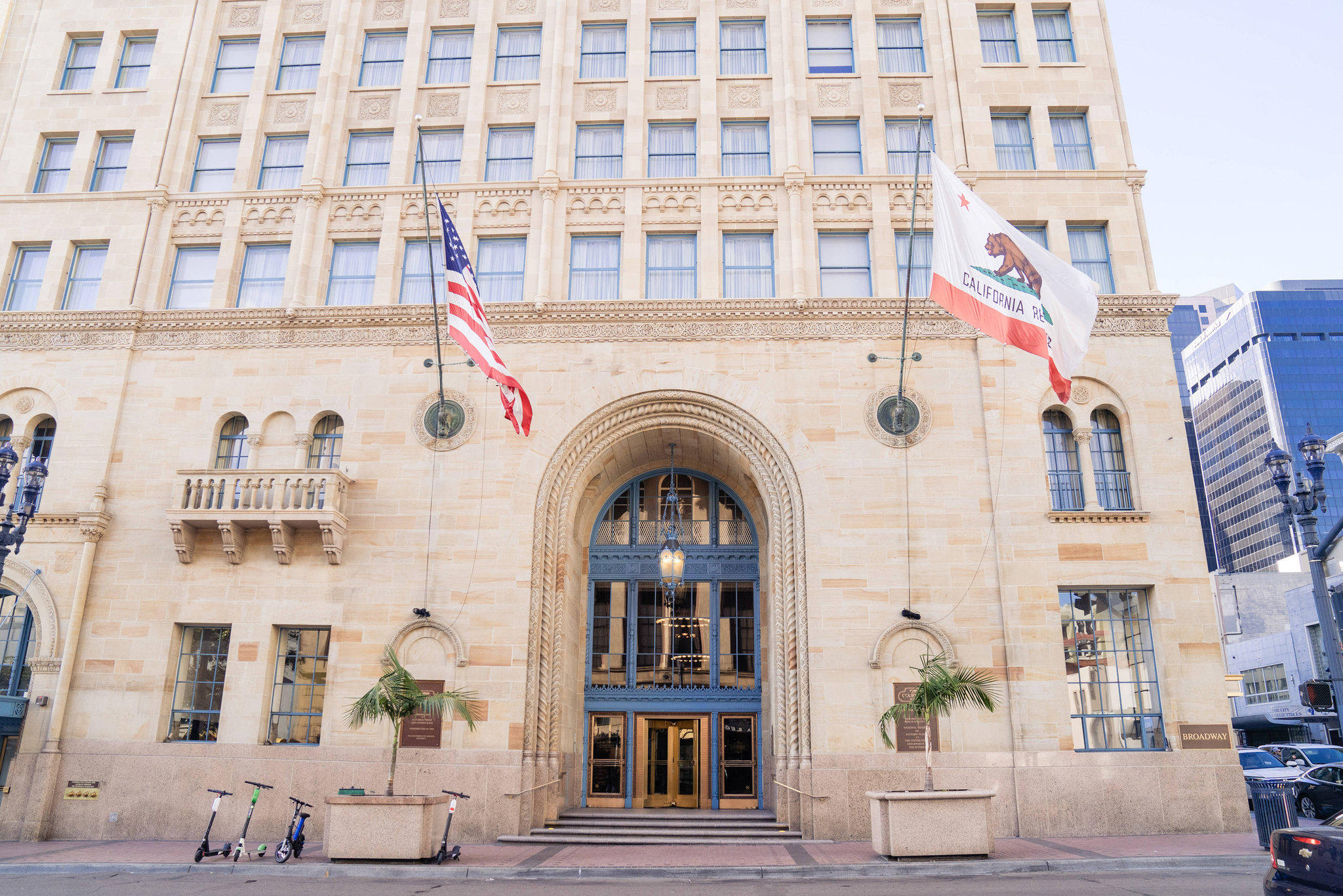 Courtyard by Marriott San Diego Downtown Photo