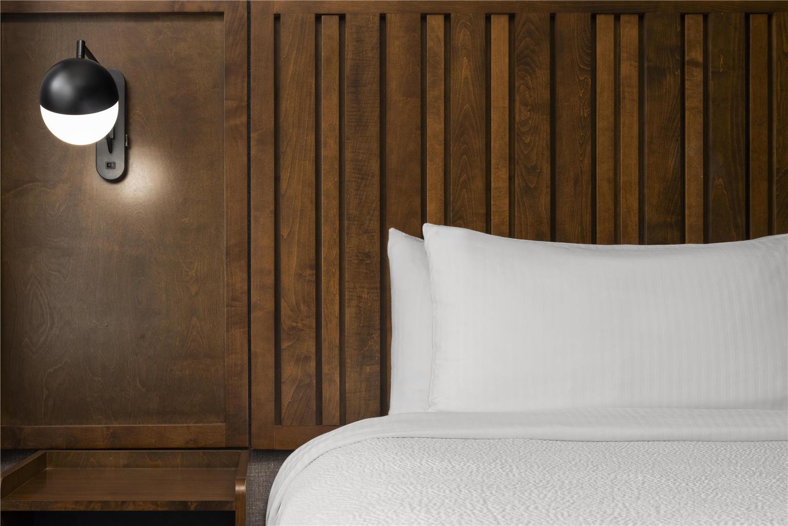 Best Western Premier Plainview-Long Island Hotel Image
