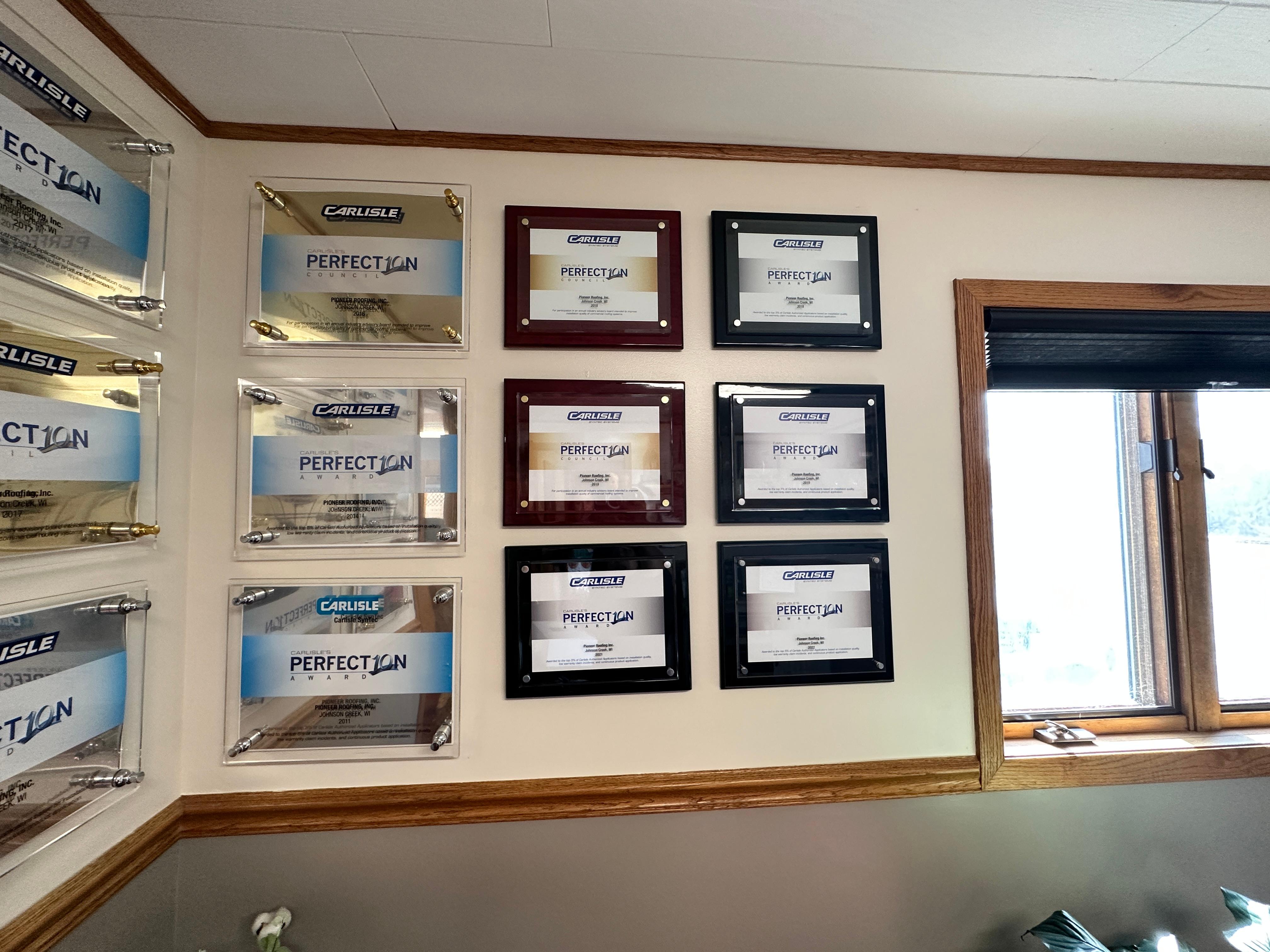 Pioneer Roofing LLC