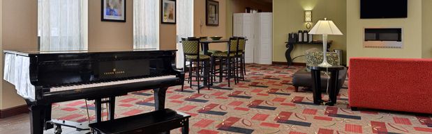 Images Holiday Inn New London - Mystic Area