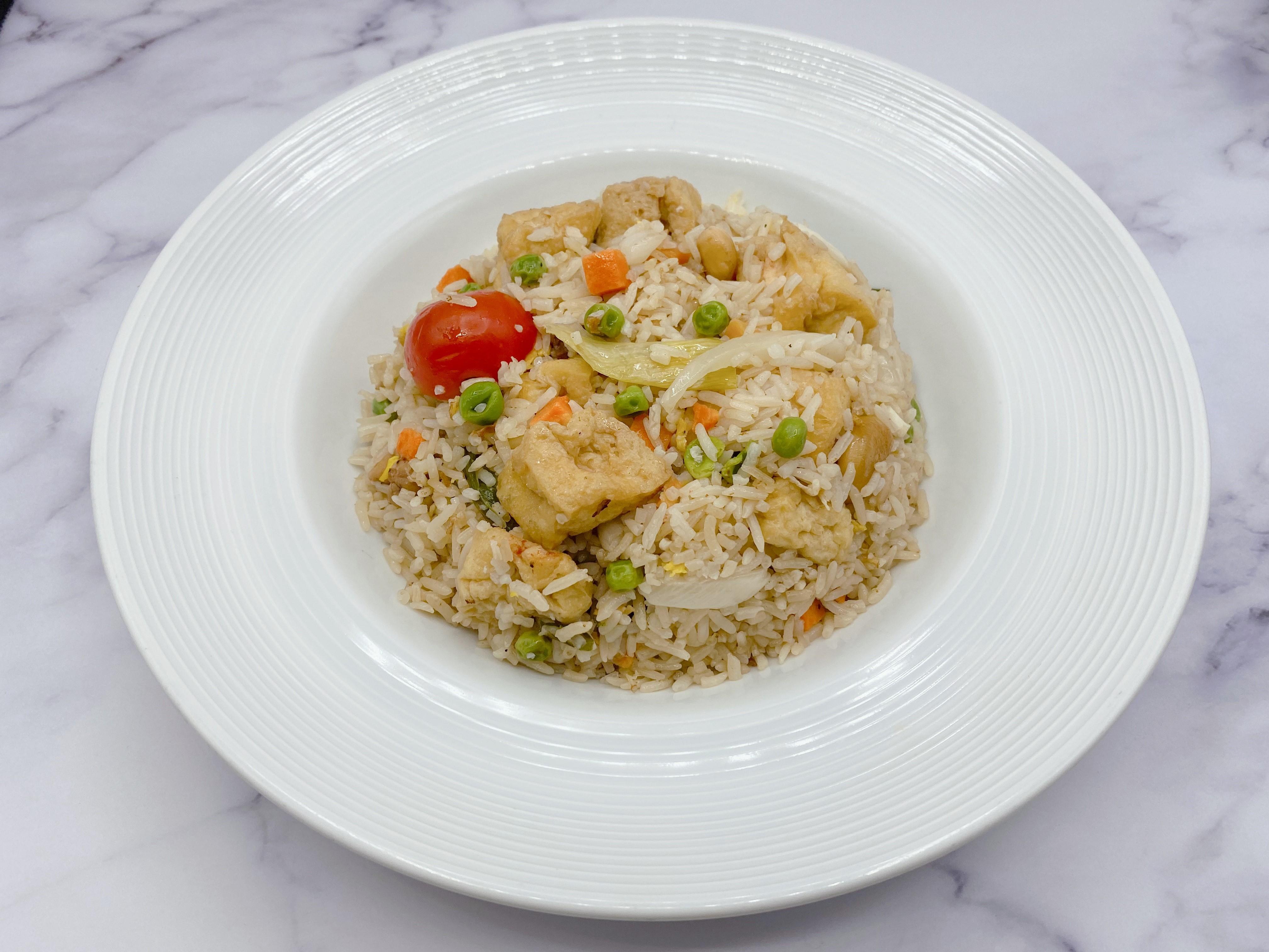 Vegan Thai Fried Rice (No Egg)