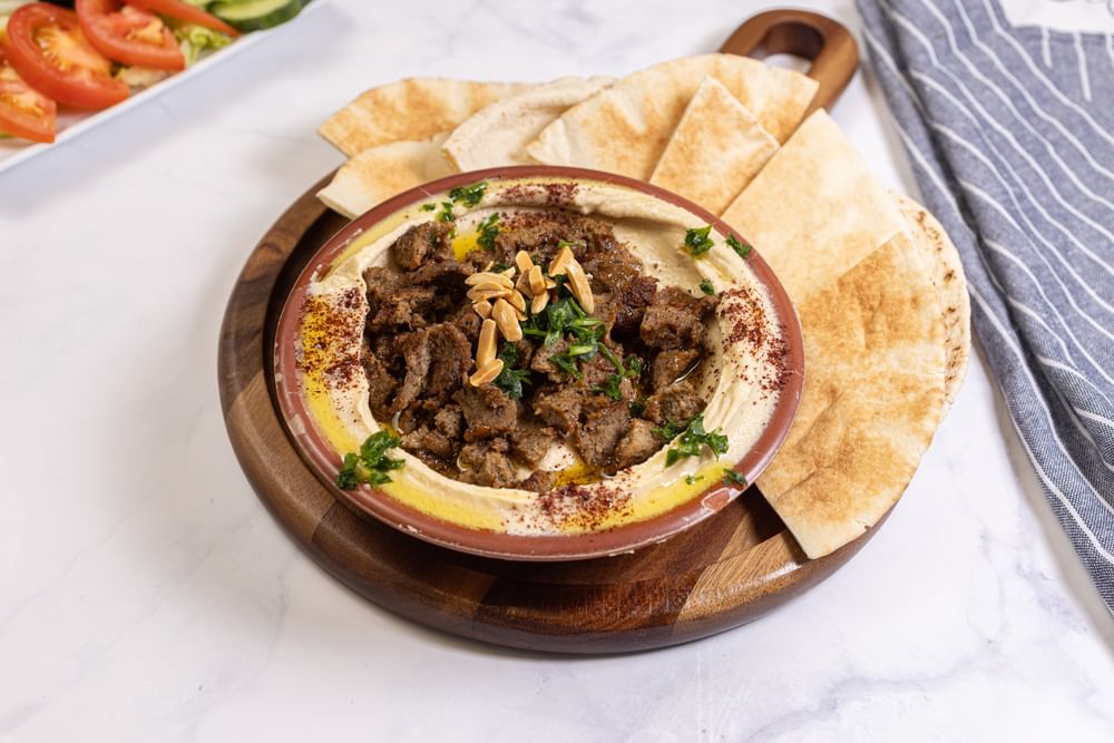Hummus With Lamb And Beef