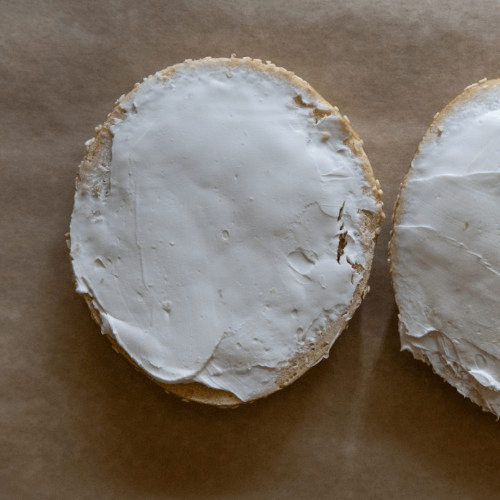 Bagel with Tofutti