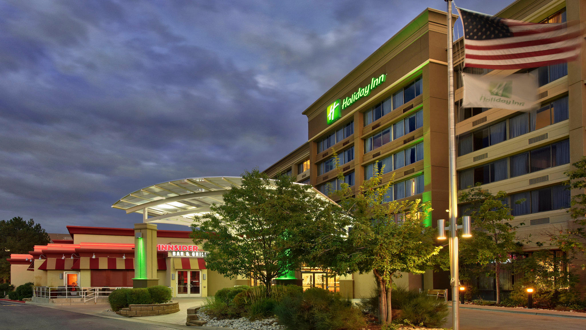 Holiday Inn Denver Lakewood Photo