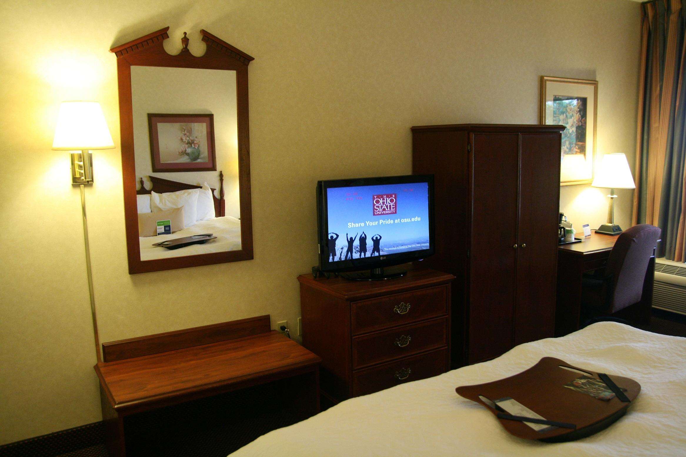 Hampton Inn Columbus-South Photo