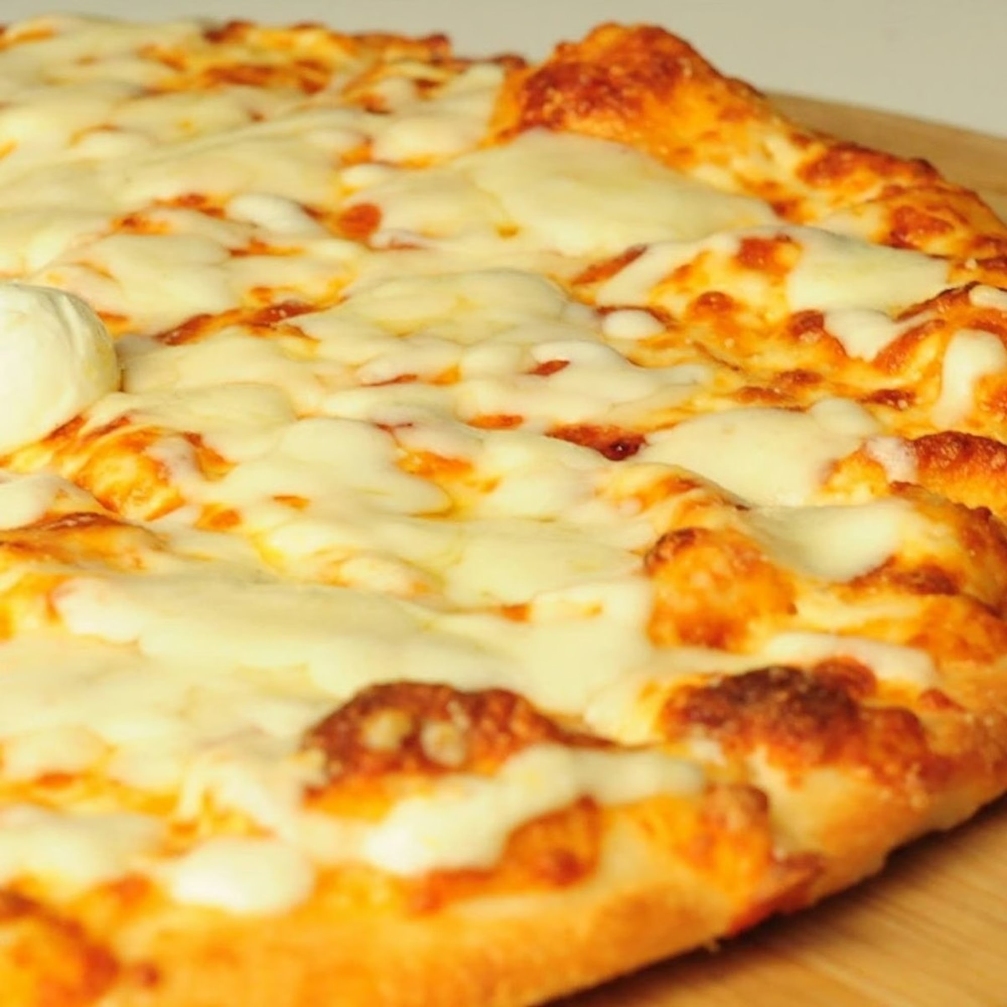 Cheesy Breezy Delicious Pizza (10")