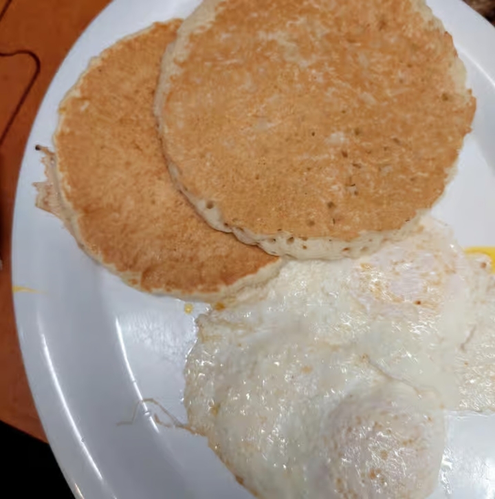 #4 Two Eggs And Two Small Hot Cakes
