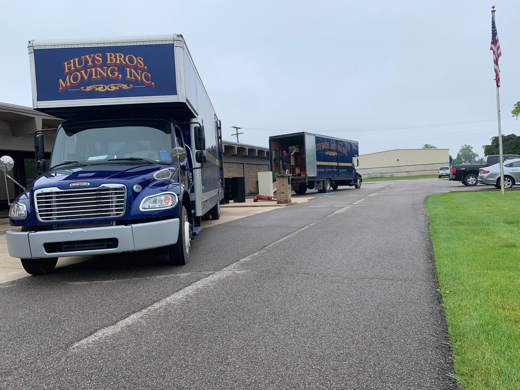 Huys Bros. Moving, INC. Image