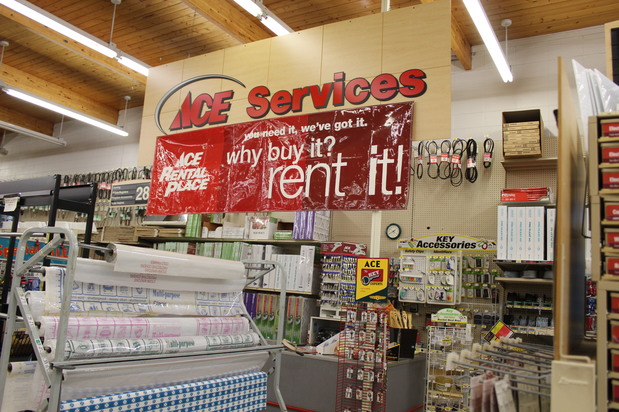 Images TNT Ace Hardware