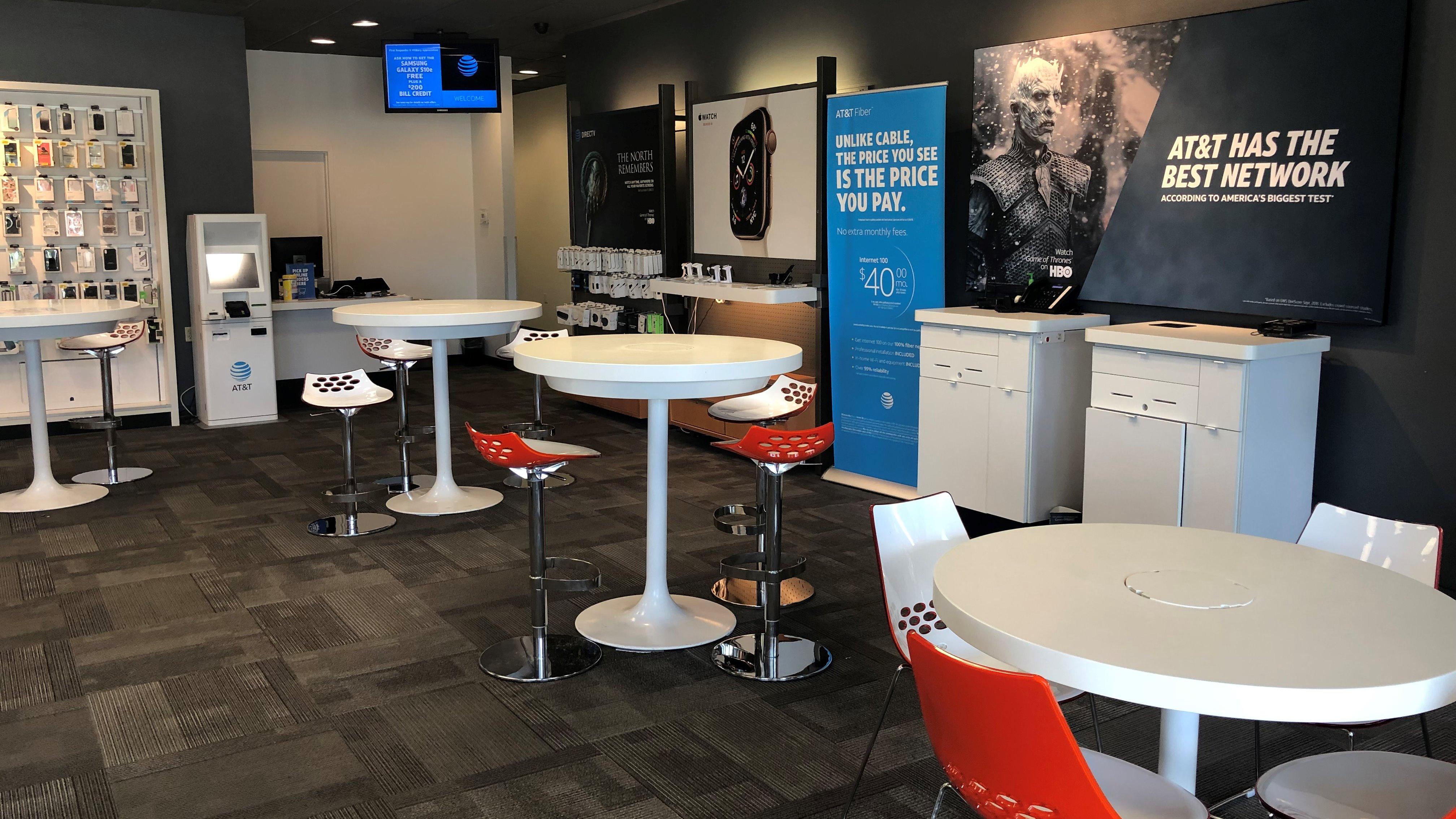 AT&T Store Photo